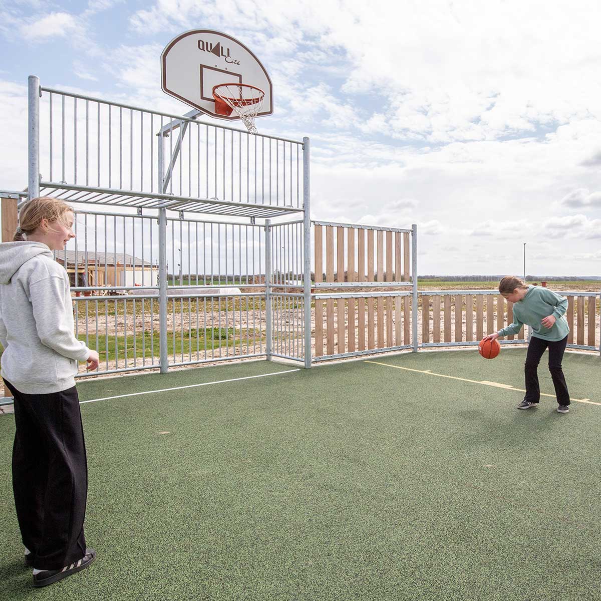 Steel/wood multisports pitch for soccer and basketball